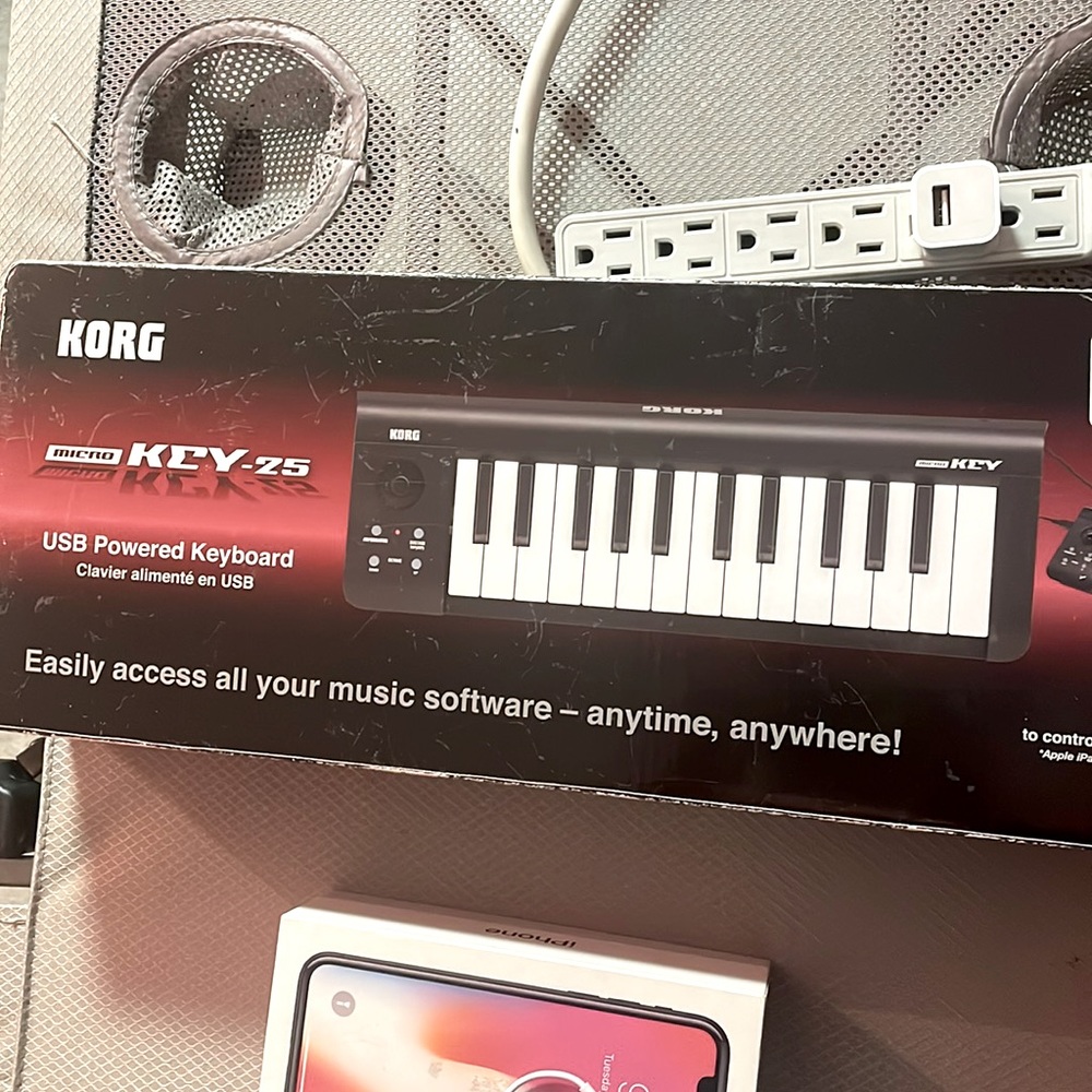 KORG MICROKEY-25 USB POWERED KEYBOARD